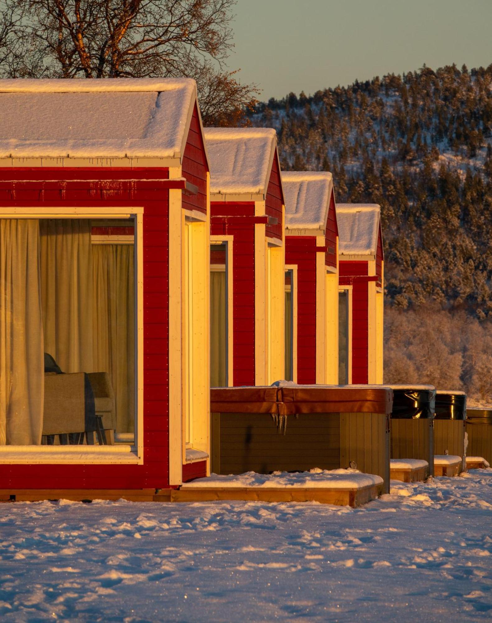 Norwegian Wild Villa Brygghaugen Exterior photo